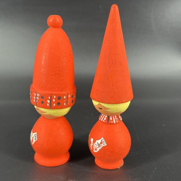 Swedish SVENSK SLOJD Figurine Wood Hand Painted Elves Tall Hat Santa Tomtar Set - Picture 6 of 10